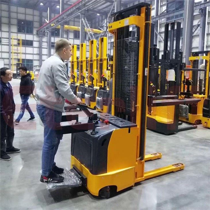 1.5ton Electric Stackers