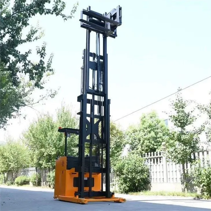 Слагач за предају палета